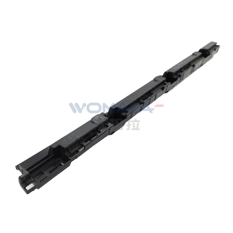 Womala Sağ Tampon Alt Kaydırma Plakası Braketi OE 31447324 Auto Parts S90L için