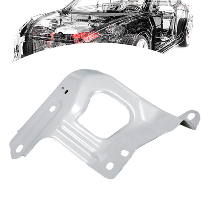 FEM Bracket Fender Sol Taraf 1504589-S0-A-P Model Y için